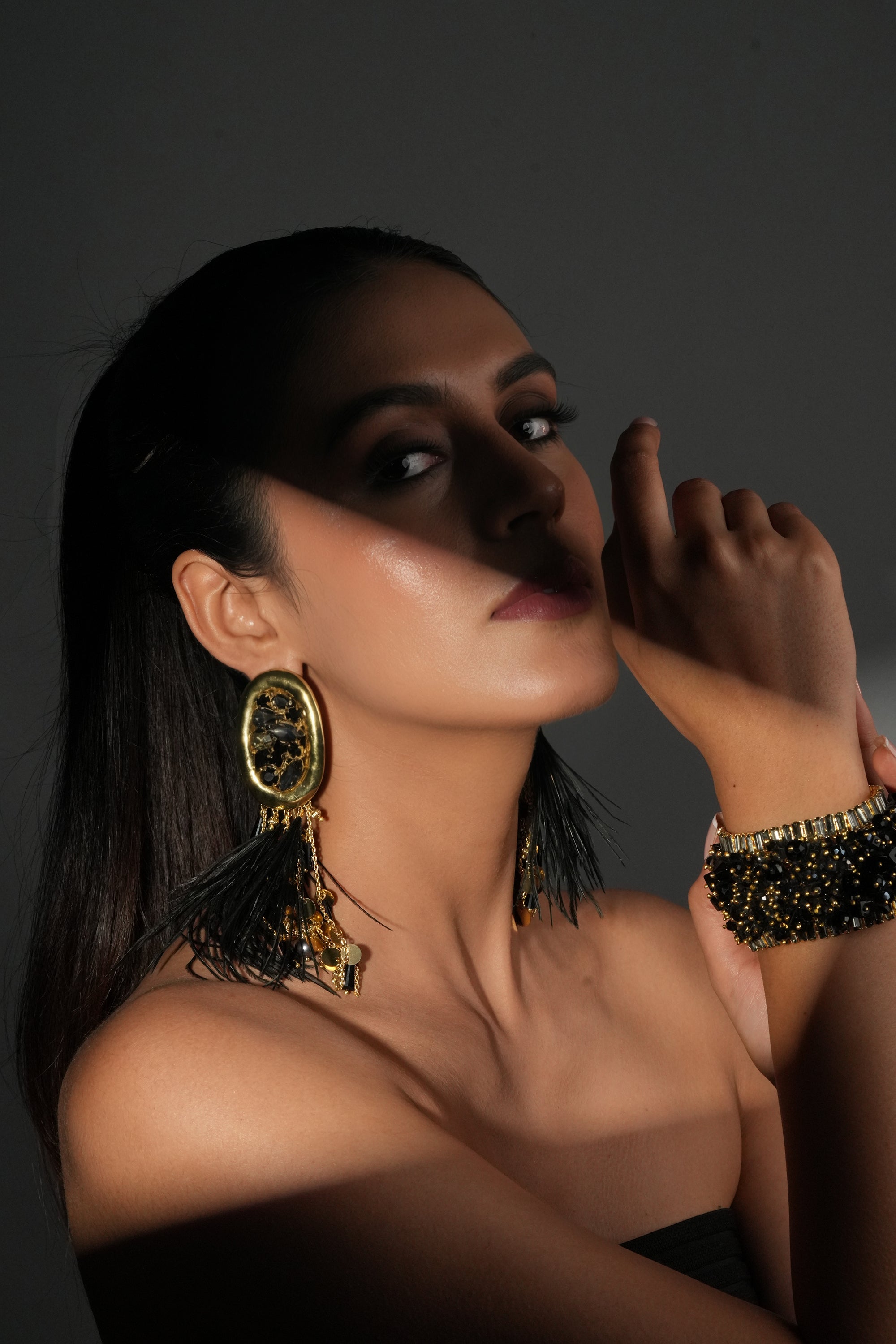 Black Feather Oval Earrings