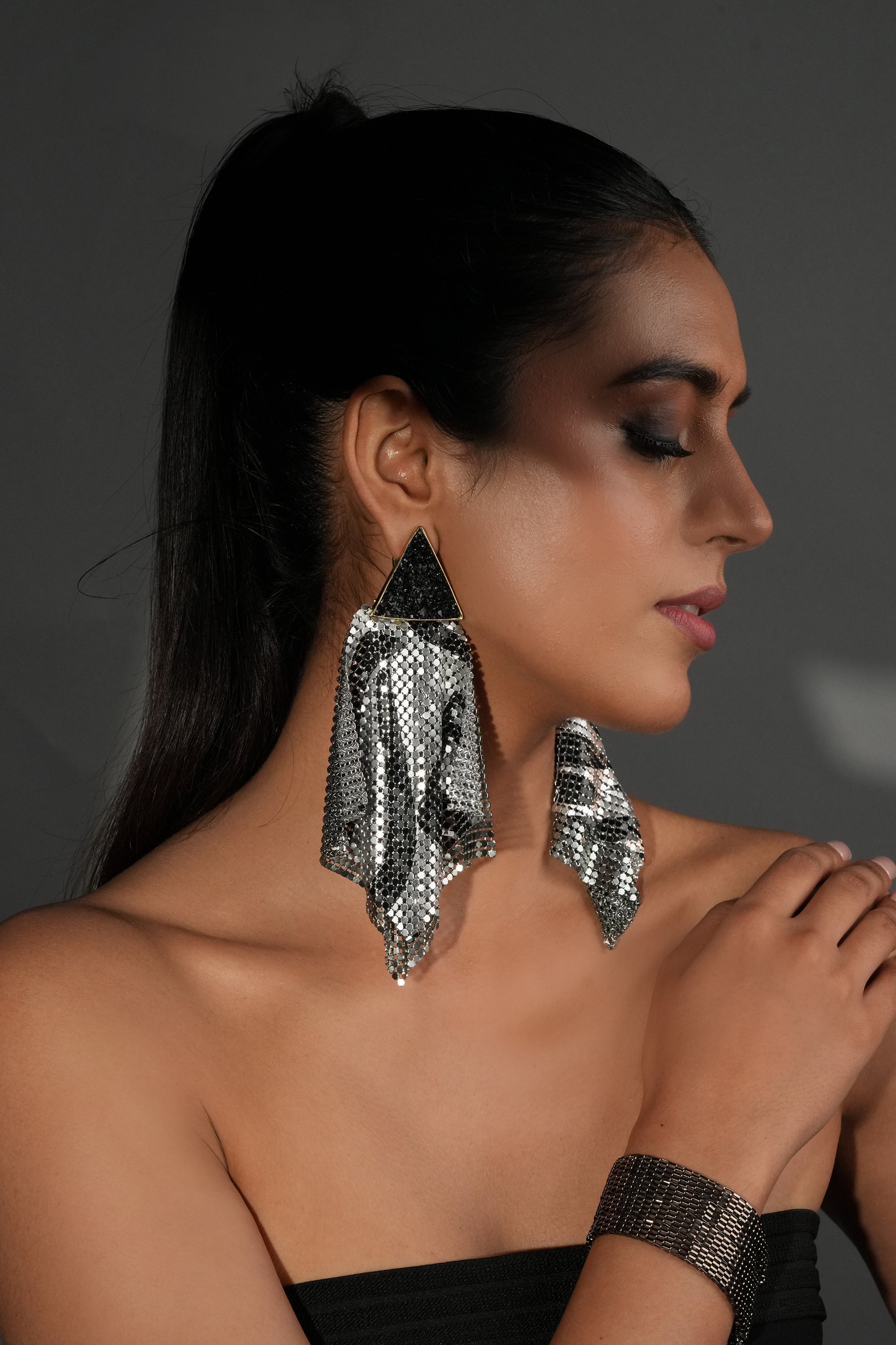 Mesh Ripple Earrings