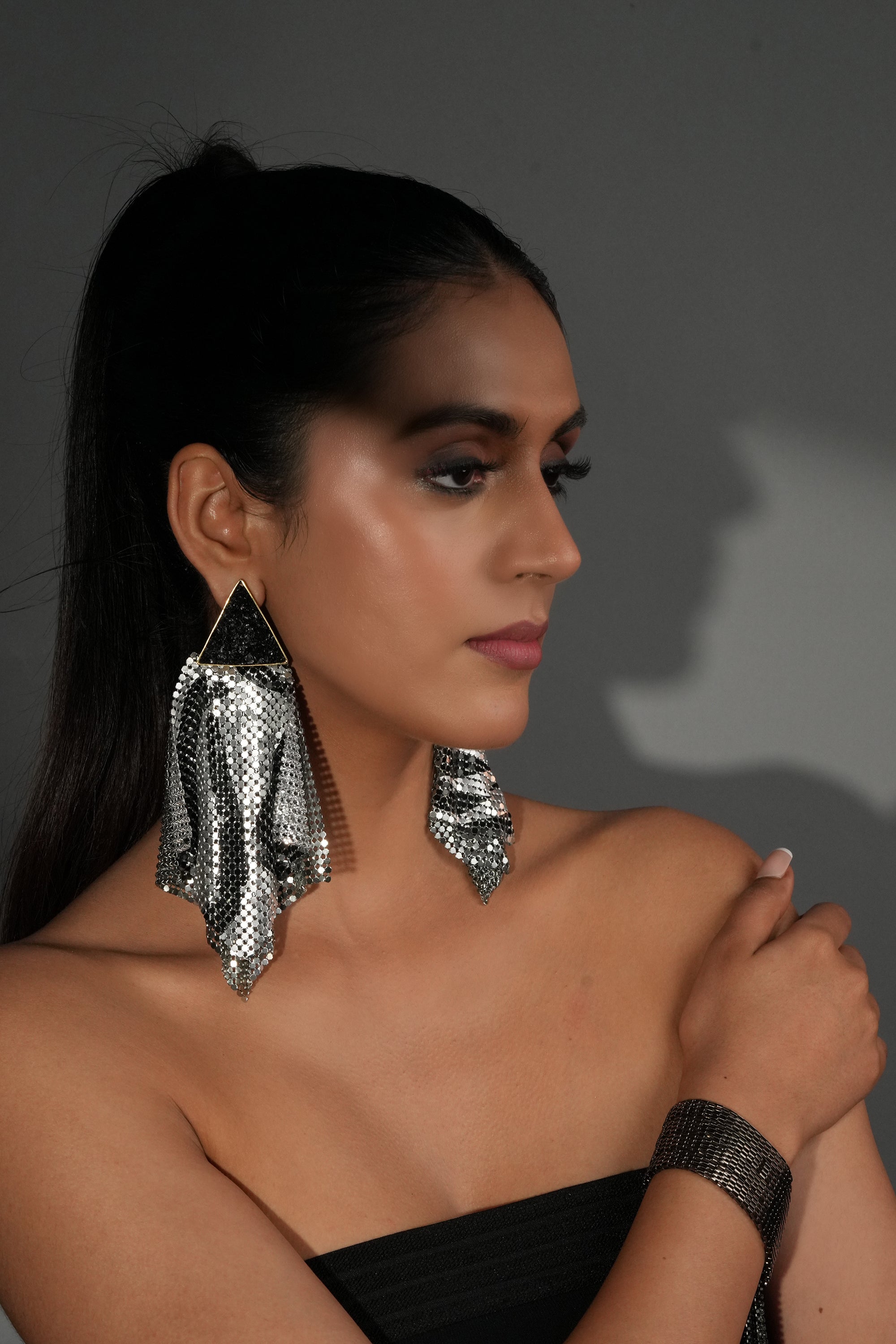 Mesh Ripple Earrings
