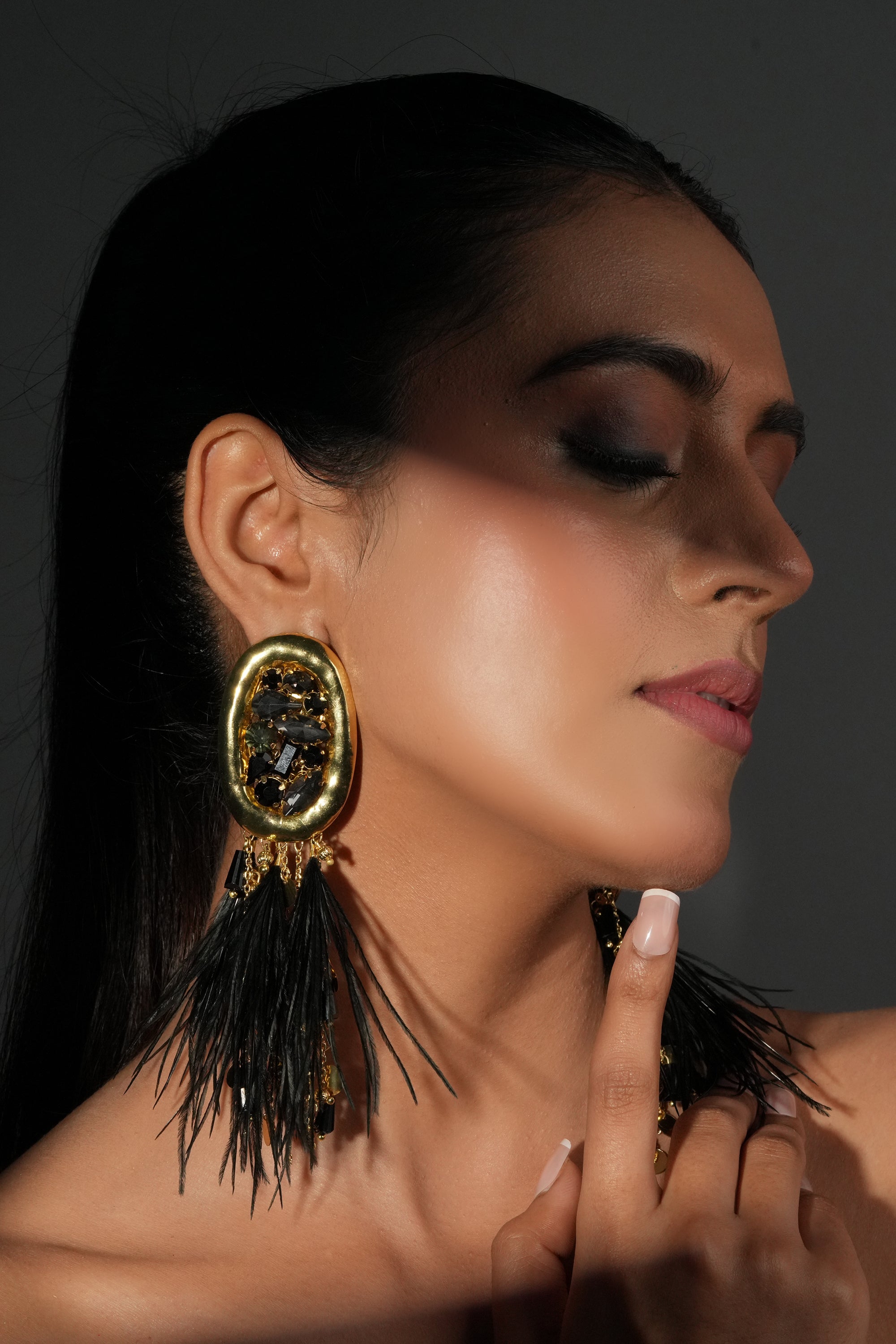 Black Feather Oval Earrings