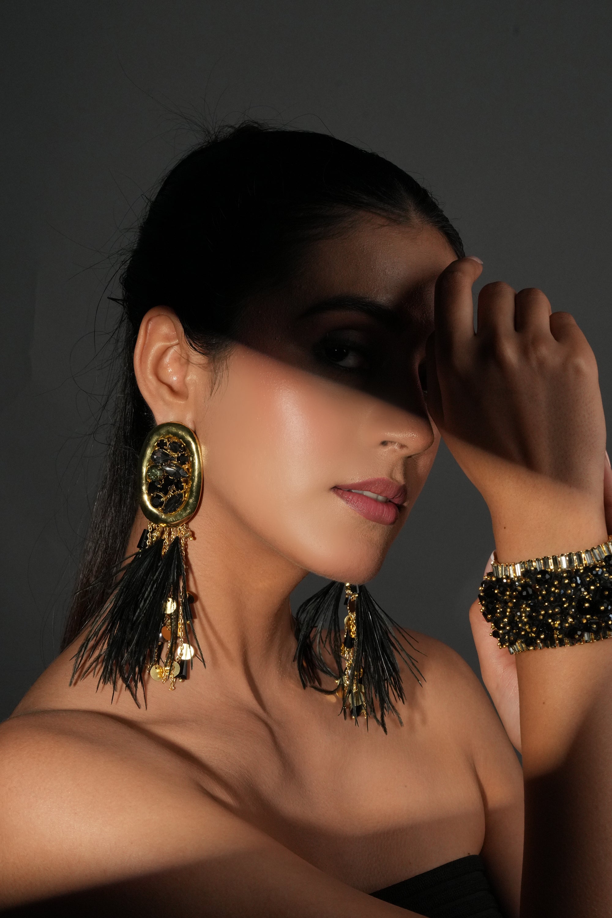 Black Feather Oval Earrings
