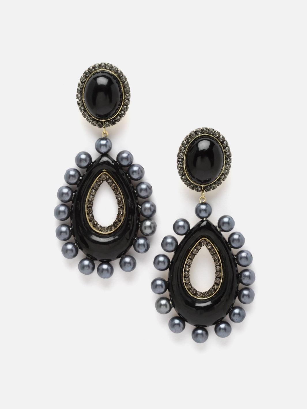 Black Pearl Dangler Earrings