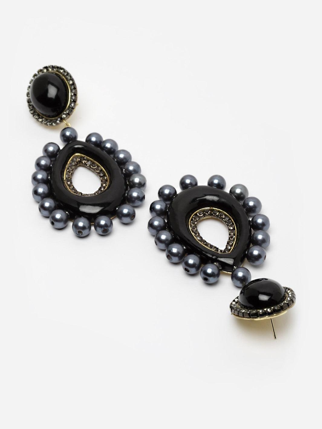 Black Pearl Dangler Earrings