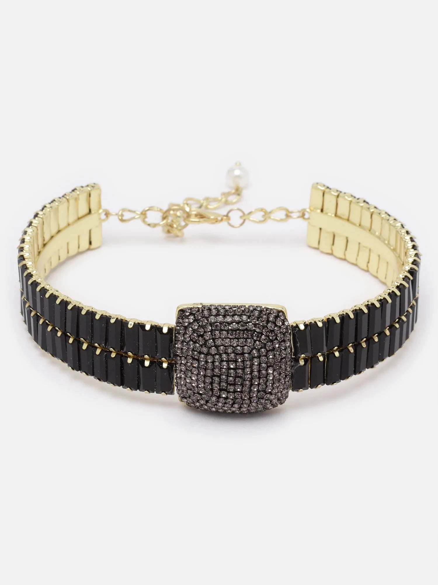 black choker