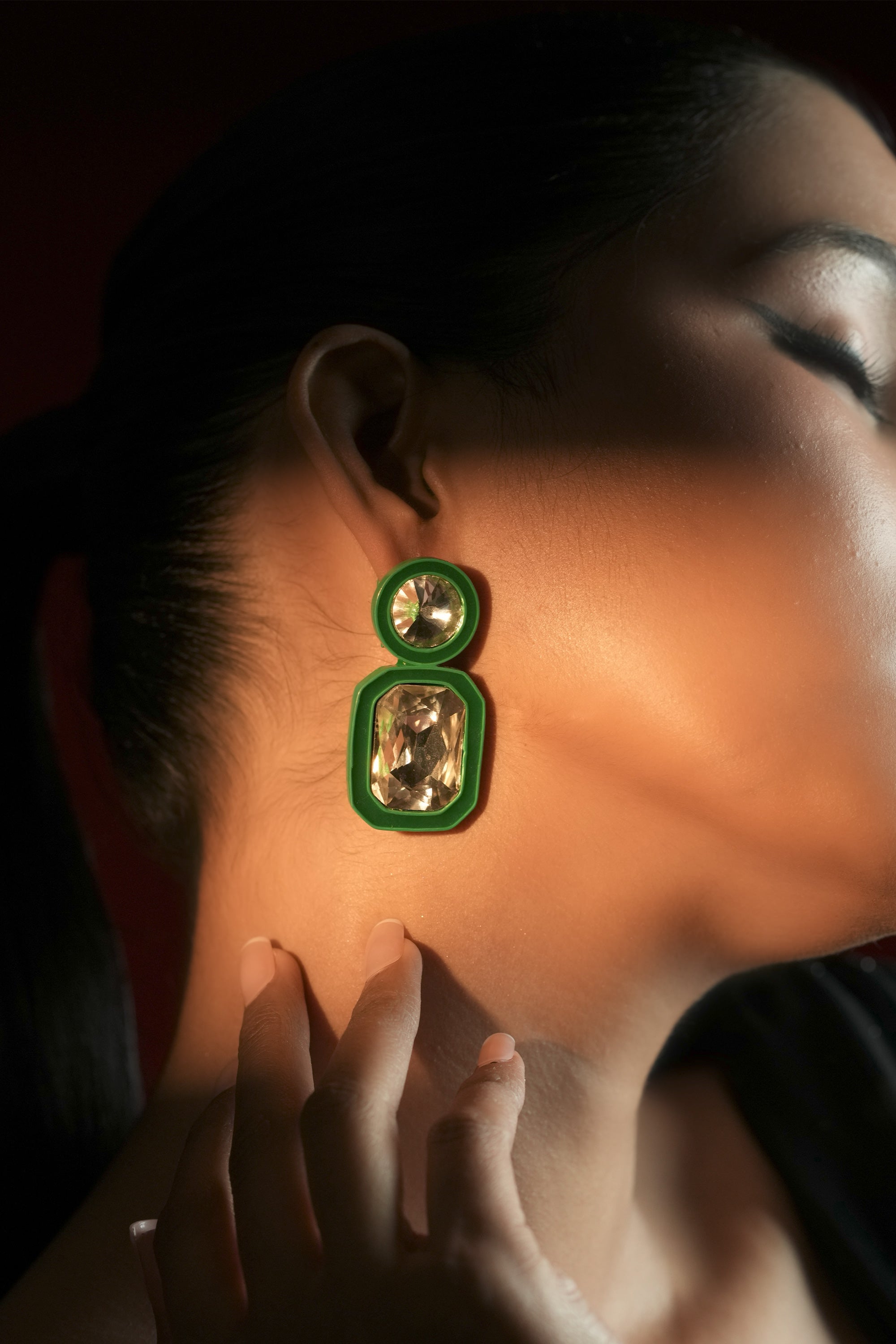 Emerald Frame Drops