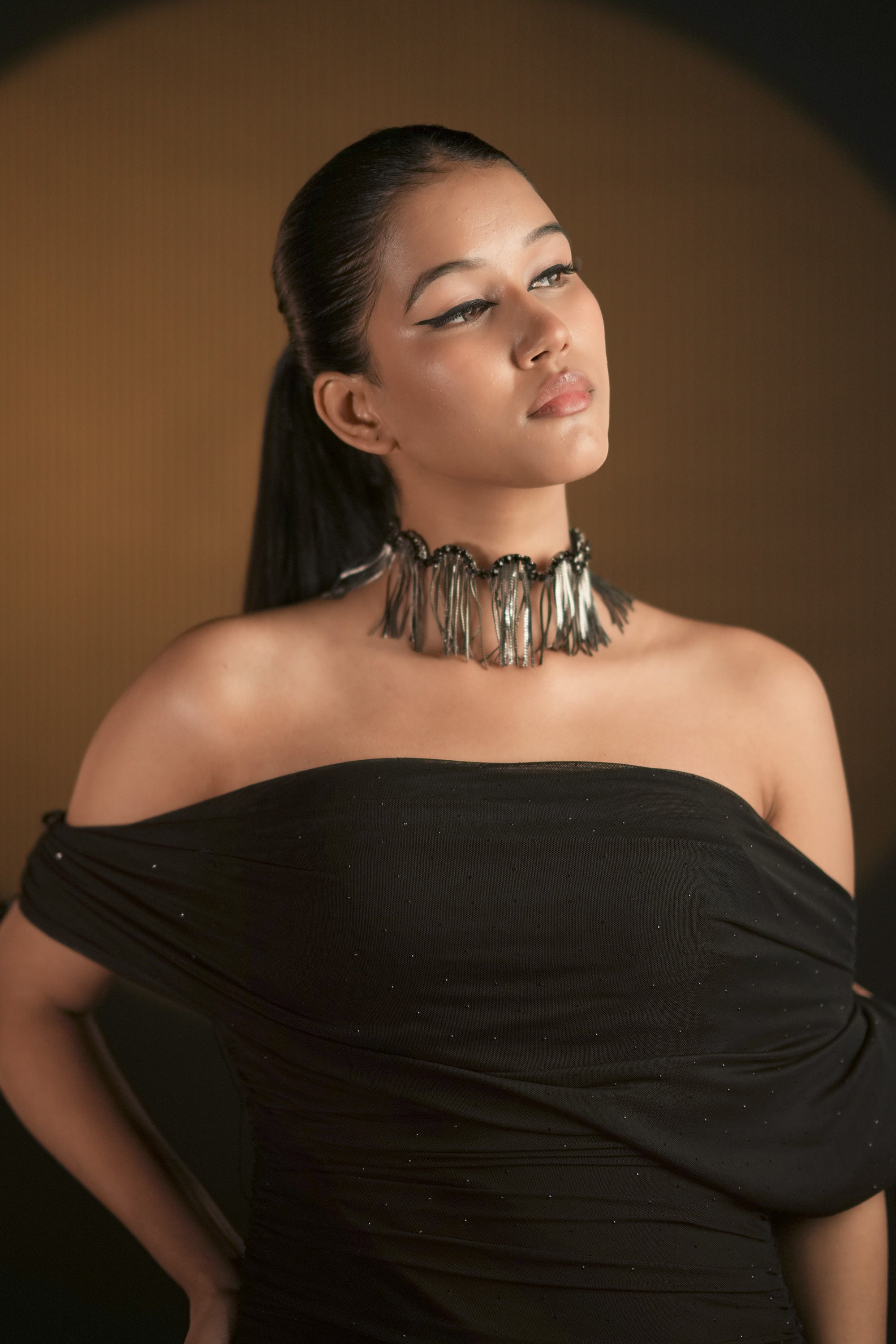 Noir Fringe Choker