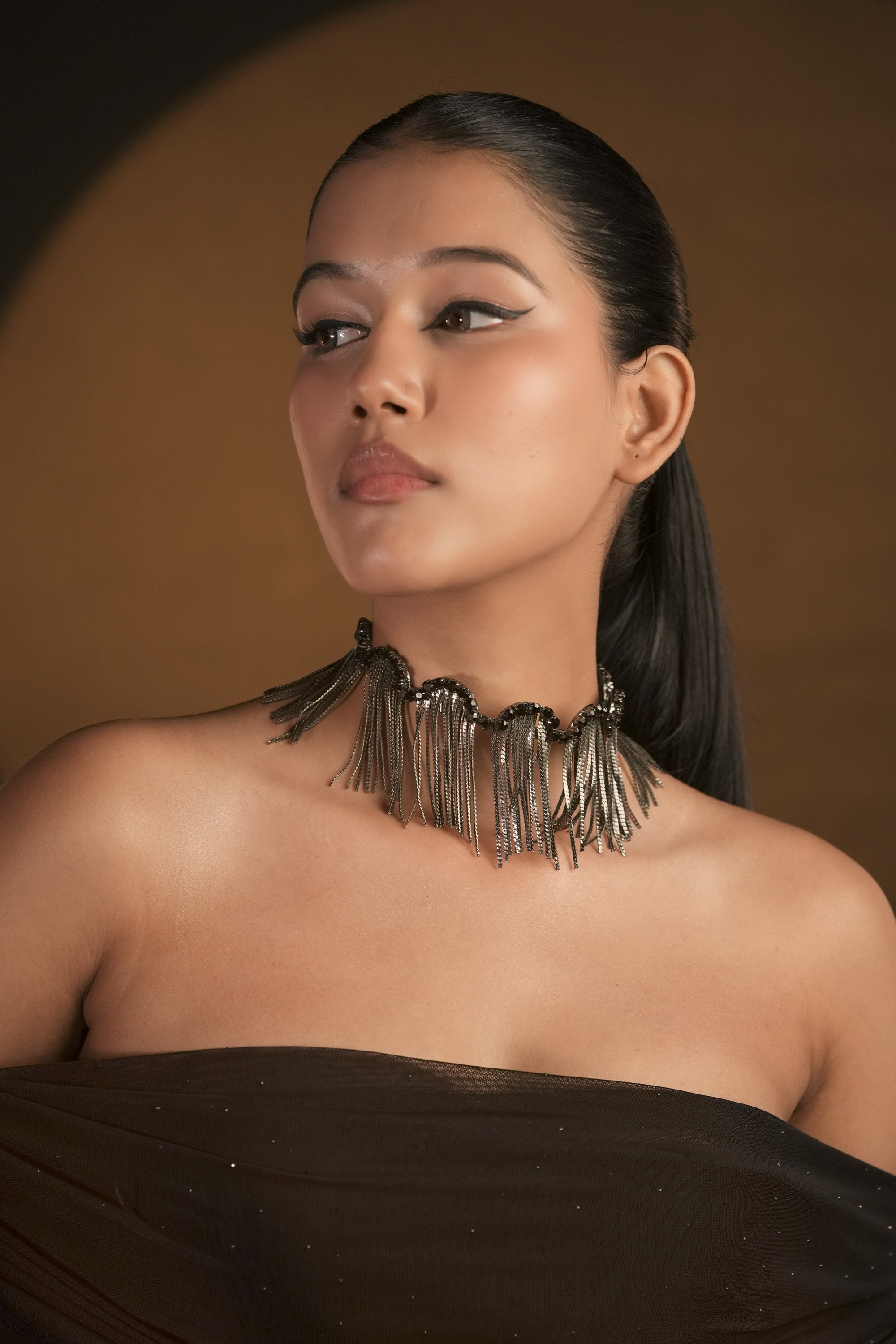 Noir Fringe Choker