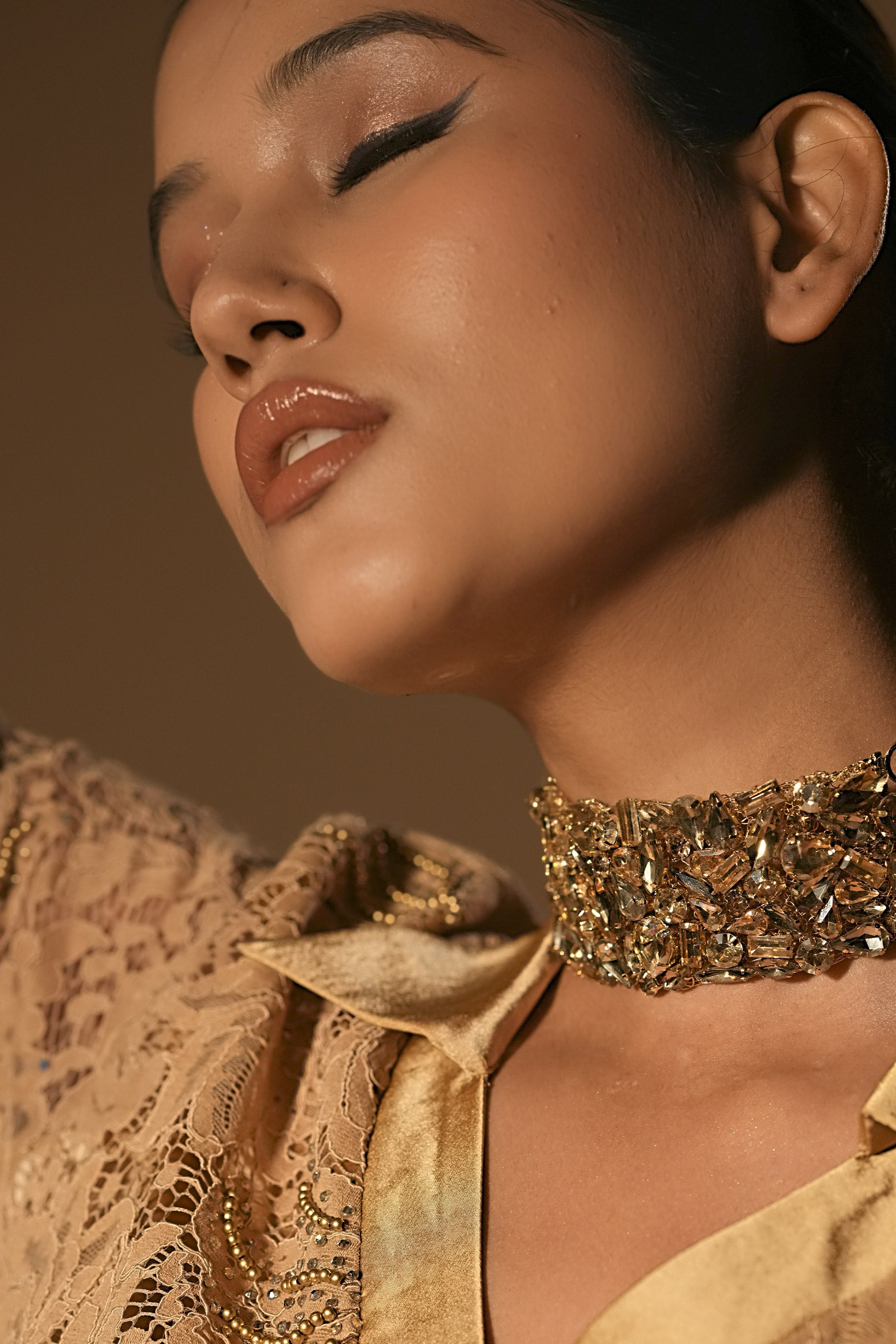 Gilded Shard Choker