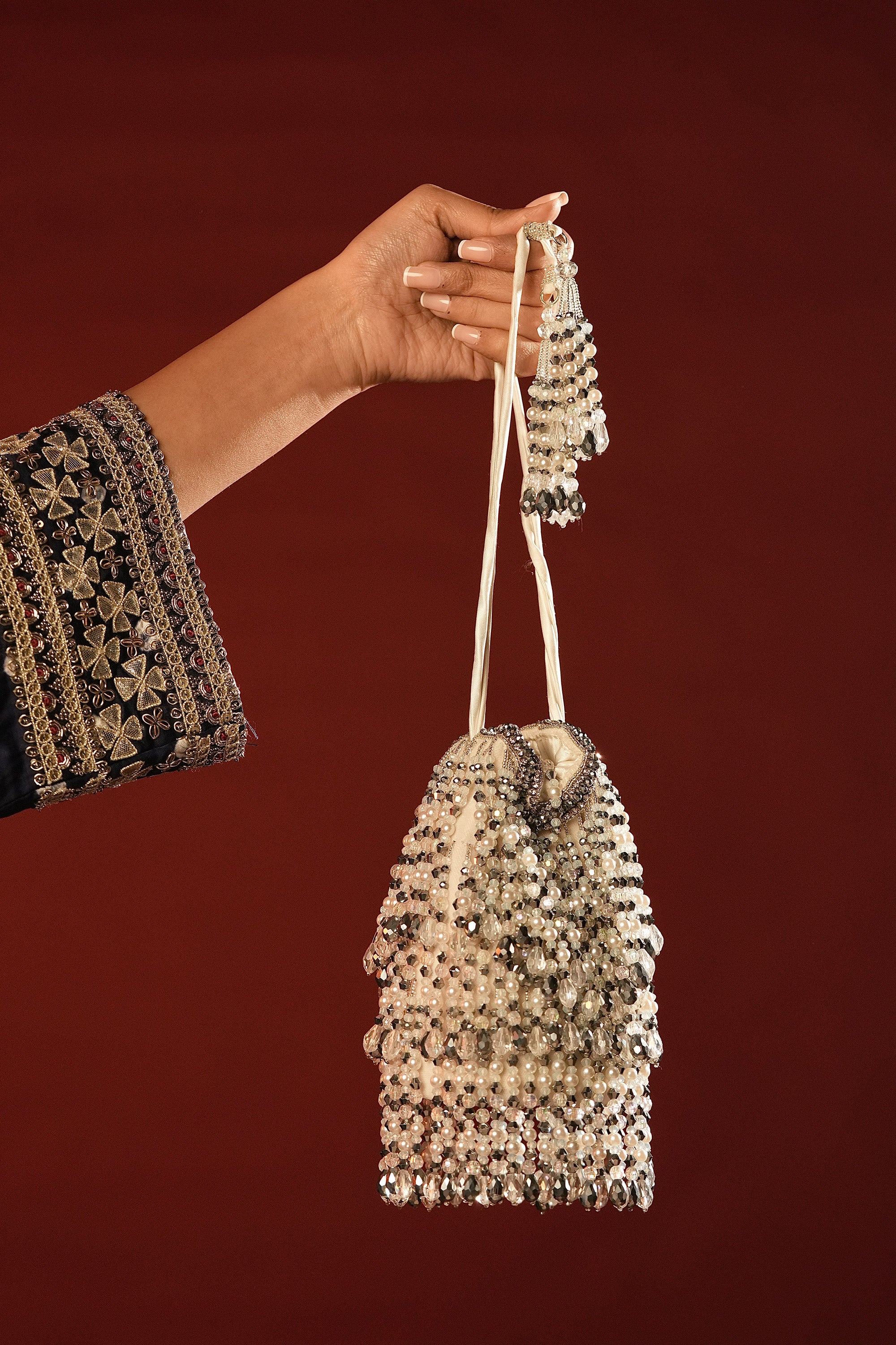 White Crystal Nano Potli