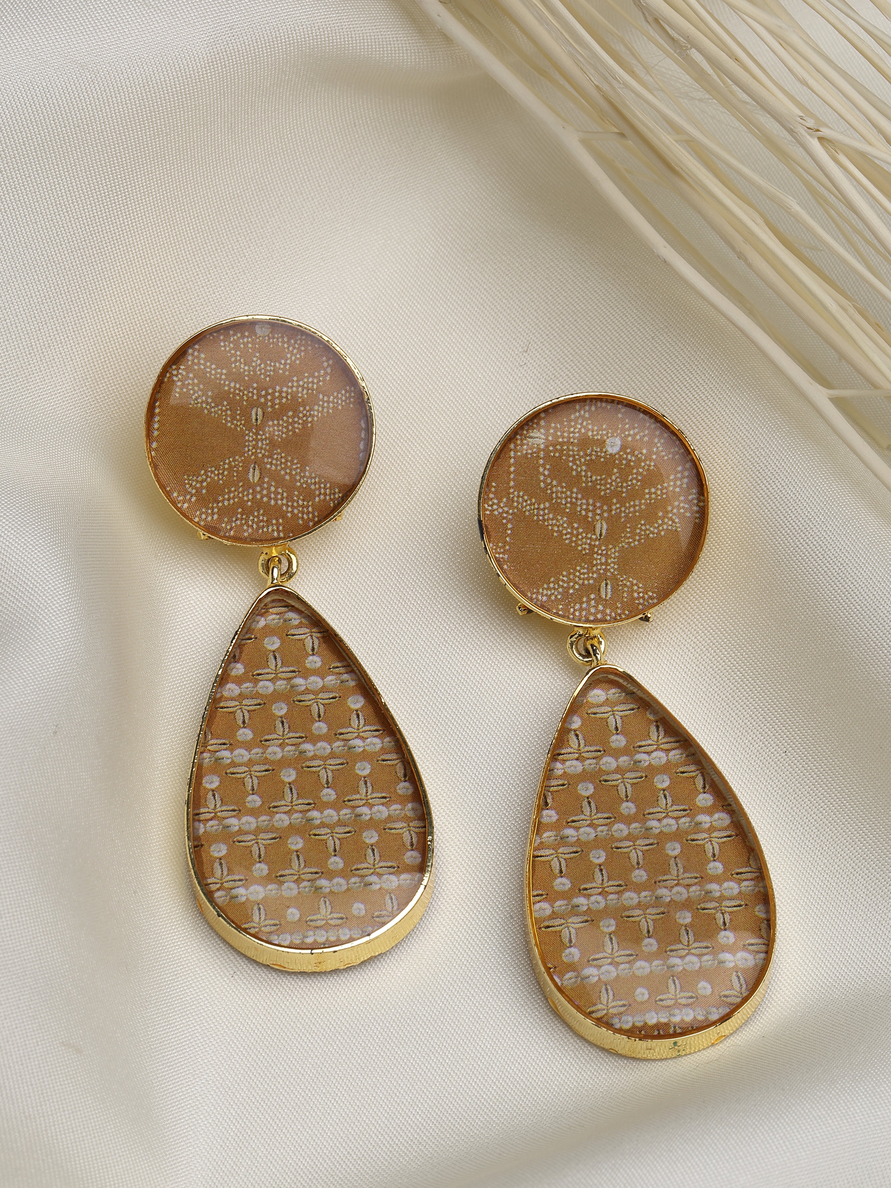 Teardrop-Shaped Dangler Earrings