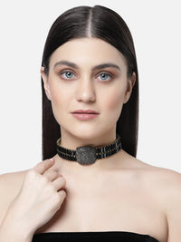 black choker