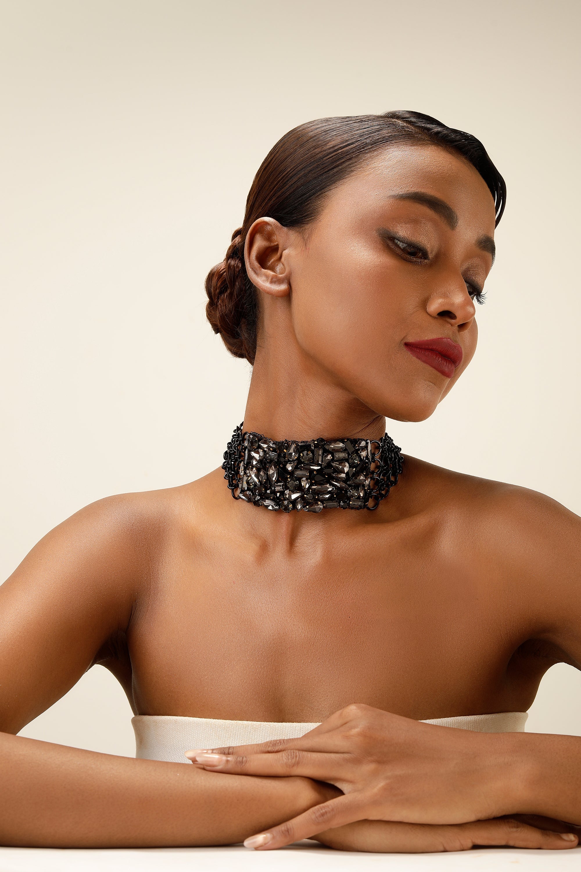 Starlit Collar – Smoke