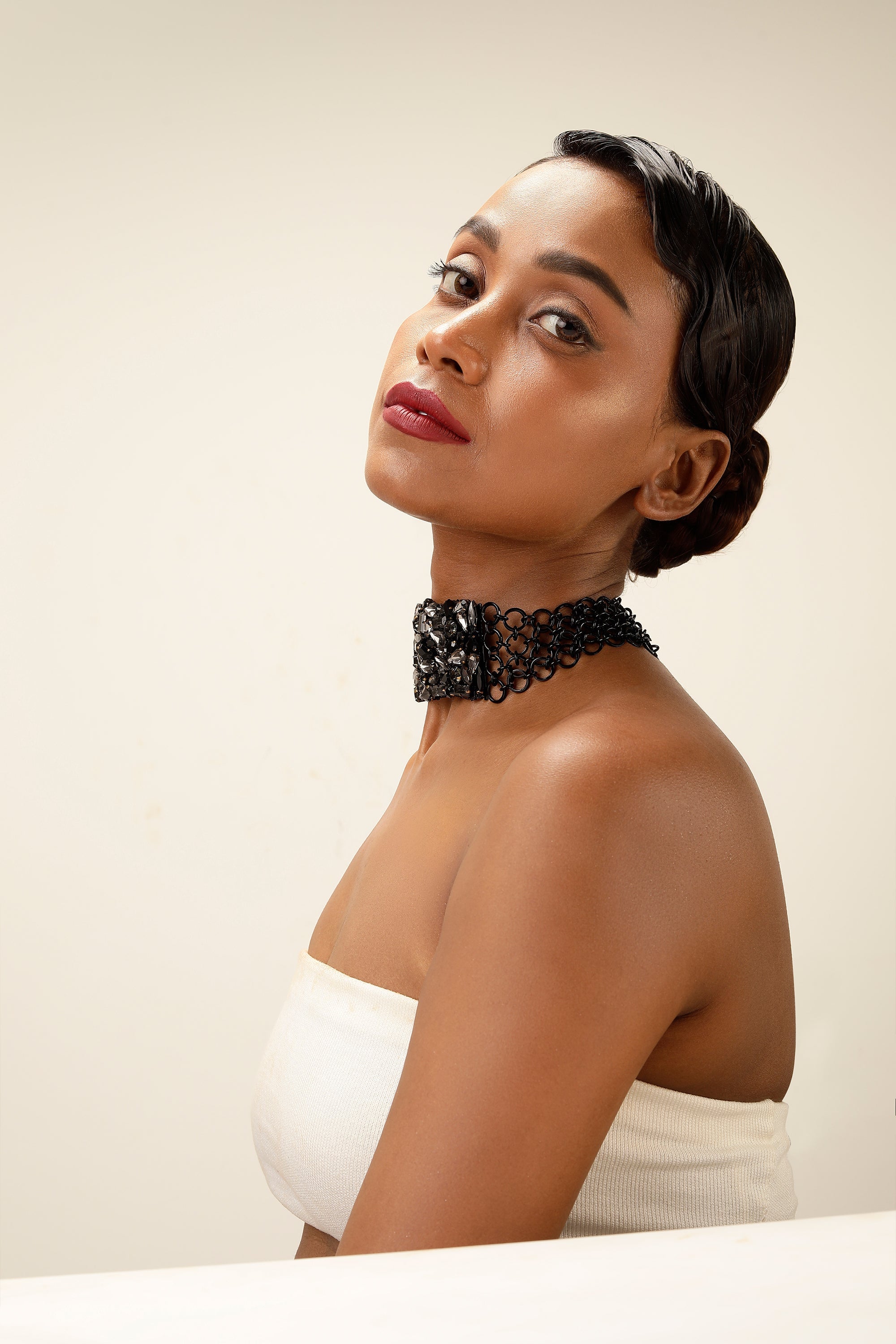 Starlit Collar – Smoke
